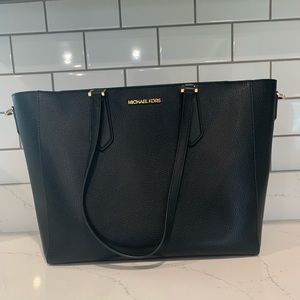 Michael Kors Black Medium Shoulder Bag